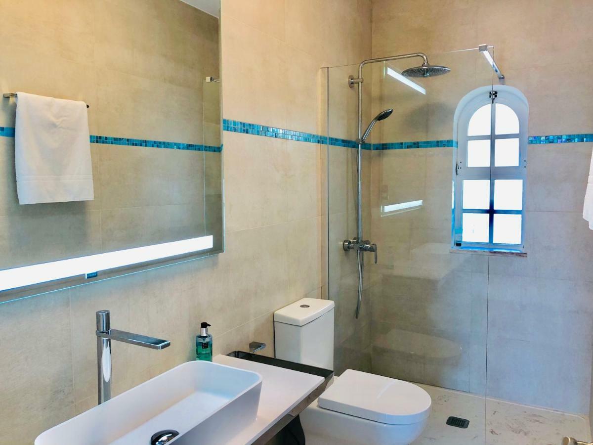 Luxury Casa Da Fonte - Private Heated Salt Pool Villa Faro Bagian luar foto